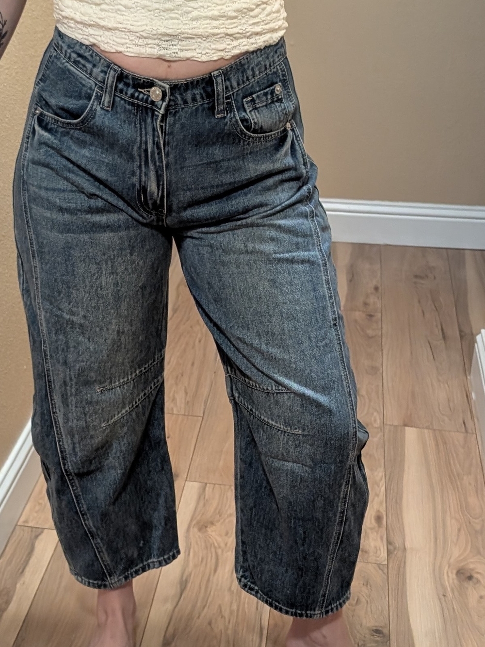 Dark Wash Women’s Barrel Jeans - Blue